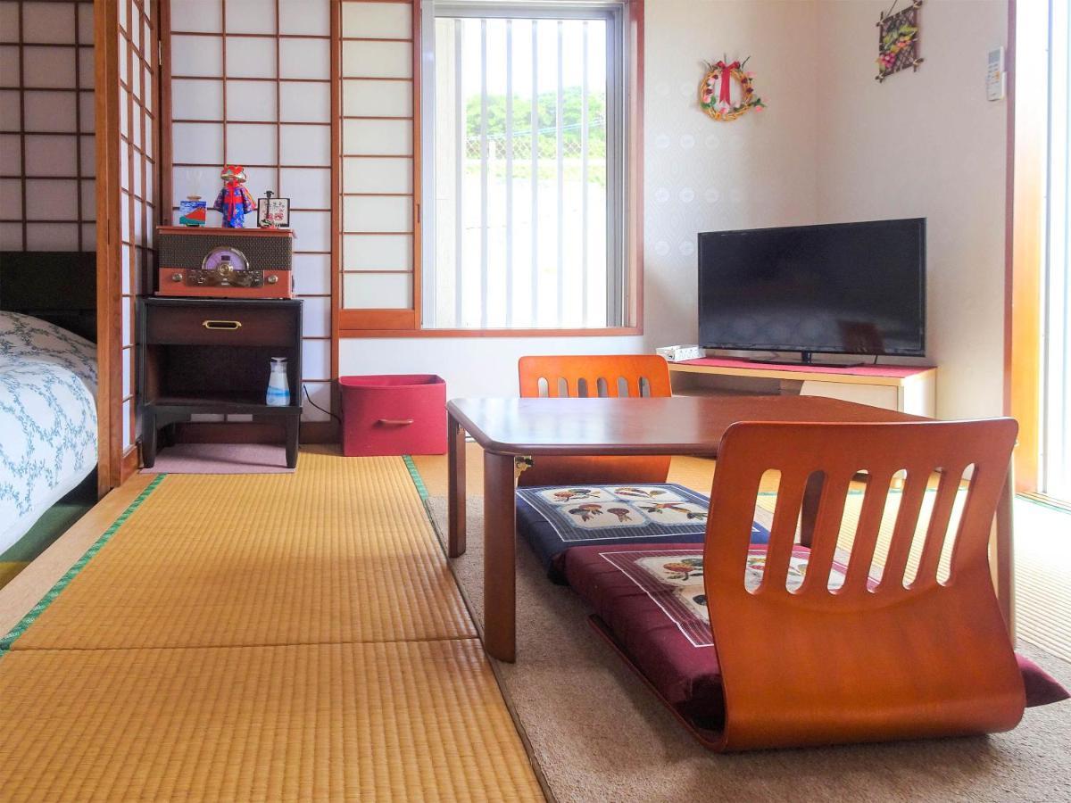 Hotel Minshuku Itoman Bettei Goyukkuri Extérieur photo